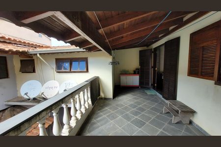 Casa para alugar com 308m², 2 quartos e 3 vagas Casa para alugar com 308m², 2 quartos e 3 vagasSuite 02 - Varanda