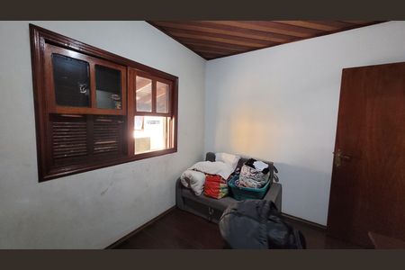 Casa para alugar com 308m², 2 quartos e 3 vagas Casa para alugar com 308m², 2 quartos e 3 vagasSuite 02 - Escritório