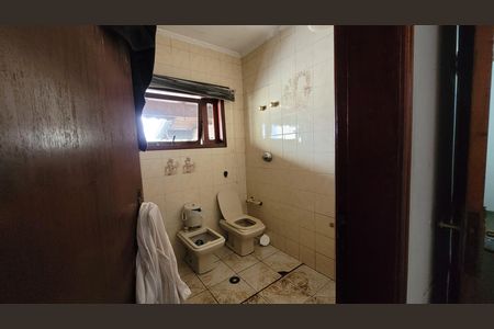 Casa para alugar com 308m², 2 quartos e 3 vagas Casa para alugar com 308m², 2 quartos e 3 vagasBanheiro - Suite 01