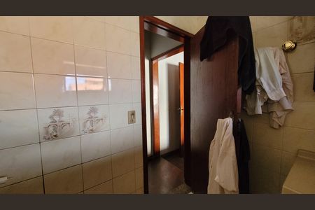 Casa para alugar com 308m², 2 quartos e 3 vagas Casa para alugar com 308m², 2 quartos e 3 vagasBanheiro - Suite 01