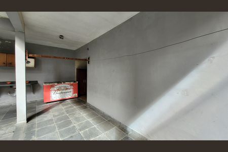 Casa para alugar com 308m², 2 quartos e 3 vagas Casa para alugar com 308m², 2 quartos e 3 vagasÁrea de serviço e Área Gourmet