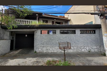 Casa para alugar com 308m², 2 quartos e 3 vagas