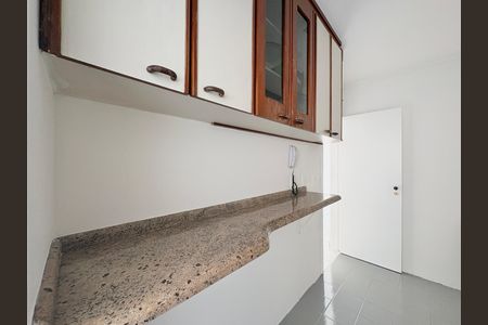 Apartamento à venda com 54m², 2 quartos e 1 vaga Apartamento à venda com 54m², 2 quartos e 1 vagaCozinha