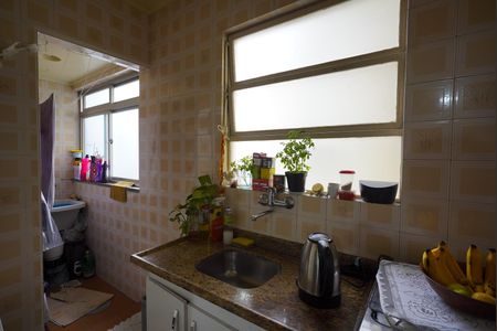 Cozinha de apartamento à venda com 1 quarto, 41m² em Centro Histórico, Porto Alegre