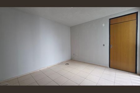 Sala de apartamento para alugar com 2 quartos, 44m² em Jequitibá, Vespasiano