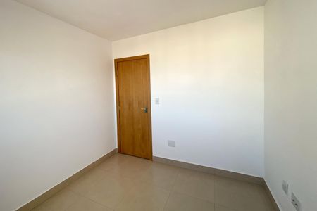 Apartamento à venda com 135m², 2 quartos e 2 vagasQuarto 2