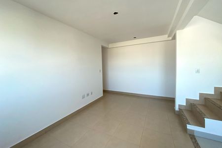 Apartamento à venda com 135m², 2 quartos e 2 vagasSala