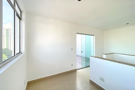 Sala de Estar de apartamento à venda com 2 quartos, 135m² em Sagrada Família, Belo Horizonte