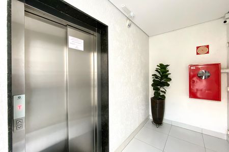 Apartamento à venda com 135m², 2 quartos e 2 vagasÁrea comum - Elevador