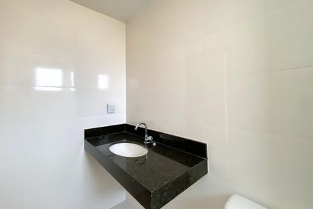 Apartamento à venda com 135m², 2 quartos e 2 vagasBanheiro da Suíte 1
