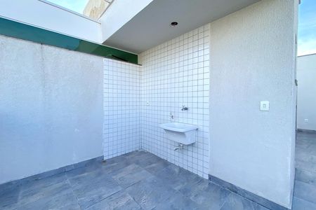 Apartamento à venda com 135m², 2 quartos e 2 vagasÁrea de Serviço
