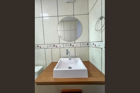 Apartamento à venda com 55m², 2 quartos e 1 vaga Apartamento à venda com 55m², 2 quartos e 1 vagaBanheiro
