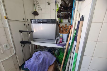 Apartamento à venda com 70m², 2 quartos e 1 vaga Apartamento à venda com 70m², 2 quartos e 1 vagaÁrea de Serviço