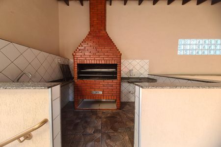 Apartamento à venda com 70m², 2 quartos e 1 vaga Apartamento à venda com 70m², 2 quartos e 1 vagaÁrea comum - Churrasqueira
