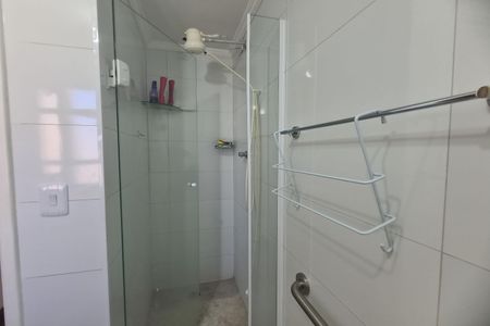 Apartamento à venda com 70m², 2 quartos e 1 vaga Apartamento à venda com 70m², 2 quartos e 1 vagaBanheiro