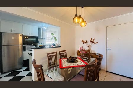Apartamento à venda com 144m², 4 quartos e 2 vagasSala de jantar