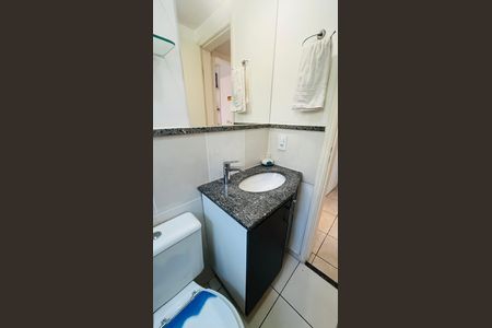 Apartamento à venda com 144m², 4 quartos e 2 vagasBanheiro da suíte