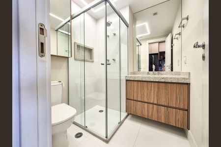 Studio para alugar com 33m², 1 quarto e 1 vaga Studio para alugar com 33m², 1 quarto e 1 vagaBanheiro