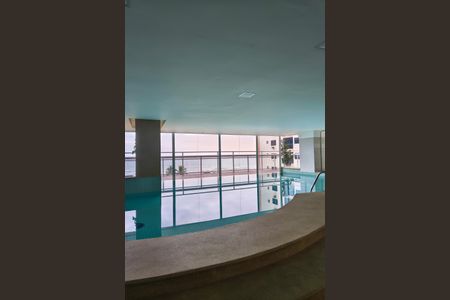 Apartamento para alugar com 149m², 3 quartos e 2 vagas Apartamento para alugar com 149m², 3 quartos e 2 vagasÁrea comum - Piscina