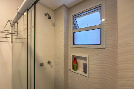 Apartamento para alugar com 149m², 3 quartos e 2 vagas Apartamento para alugar com 149m², 3 quartos e 2 vagasBanheiro da Suíte 2