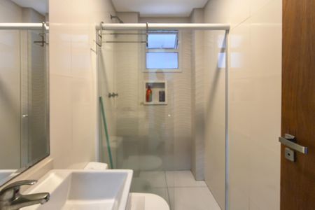 Apartamento para alugar com 149m², 3 quartos e 2 vagas Apartamento para alugar com 149m², 3 quartos e 2 vagasBanheiro da Suíte 2