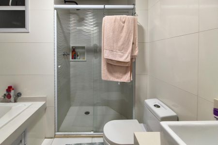 Apartamento para alugar com 149m², 3 quartos e 2 vagas Apartamento para alugar com 149m², 3 quartos e 2 vagasBanheiro da Suíte 3