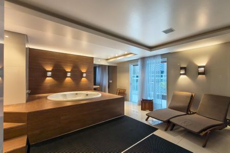 Apartamento para alugar com 149m², 3 quartos e 2 vagas Apartamento para alugar com 149m², 3 quartos e 2 vagasHidromassagem