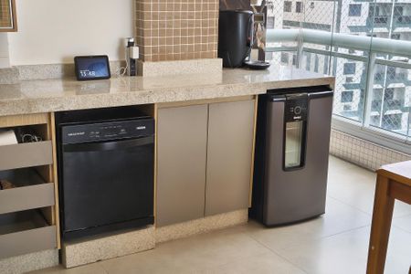 Apartamento para alugar com 149m², 3 quartos e 2 vagas Apartamento para alugar com 149m², 3 quartos e 2 vagasCozinha
