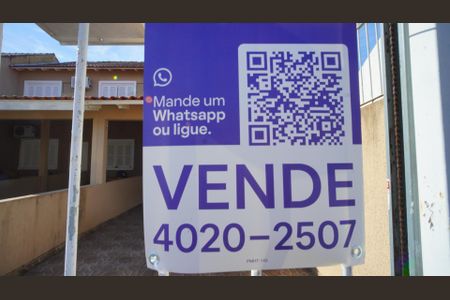 Casa à venda com 105m², 2 quartos e 2 vagasPlaca externa 