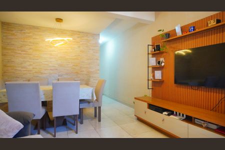 Sala de casa à venda com 2 quartos, 105m² em Jardim Dona Leopoldina, Porto Alegre