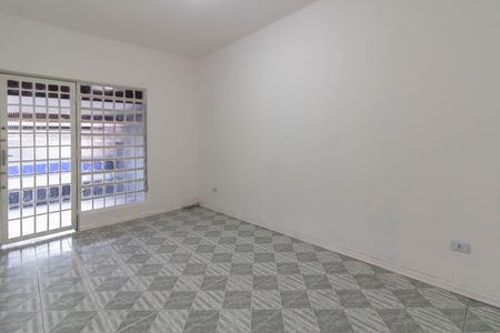 Casa para alugar com 120m², 2 quartos e 2 vagasSala