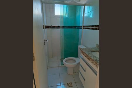 Banheiro da Suíte de apartamento para alugar com 2 quartos, 80m² em Canto do Forte, Praia Grande