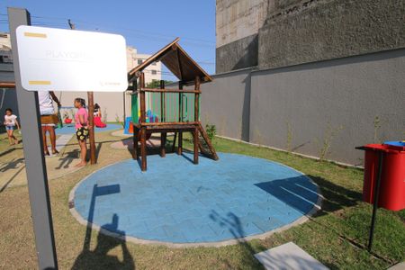 Apartamento à venda com 41m², 2 quartos e sem vagaÁrea comum - Playground
