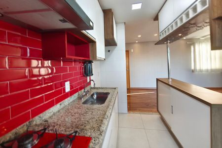 Apartamento para alugar com 90m², 3 quartos e 2 vagasCozinha