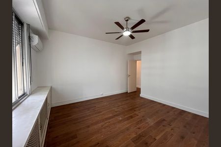 Apartamento para alugar com 137m², 3 quartos e 1 vaga Apartamento para alugar com 137m², 3 quartos e 1 vagaQuarto 2
