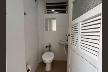 Apartamento para alugar com 137m², 3 quartos e 1 vaga Apartamento para alugar com 137m², 3 quartos e 1 vagaBanheiro de serviço