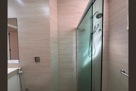 Apartamento para alugar com 137m², 3 quartos e 1 vaga Apartamento para alugar com 137m², 3 quartos e 1 vagaBanheiro 1