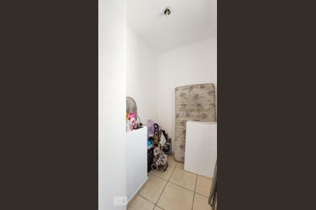 Apartamento à venda com 98m², 2 quartos e sem vagaQuarto de Serviço