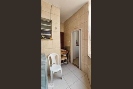 Apartamento à venda com 98m², 2 quartos e sem vagaÁrea de serviço