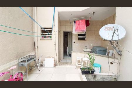 Apartamento à venda com 98m², 2 quartos e sem vagaÁrea de serviço