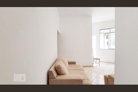 Apartamento à venda com 98m², 2 quartos e sem vagaSala