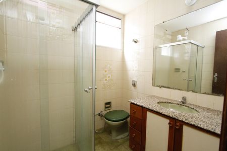 Apartamento à venda com 82m², 2 quartos e 1 vagaBanheiro Social