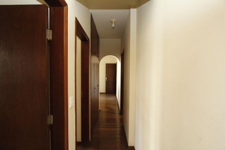 Apartamento à venda com 82m², 2 quartos e 1 vagaCorredor