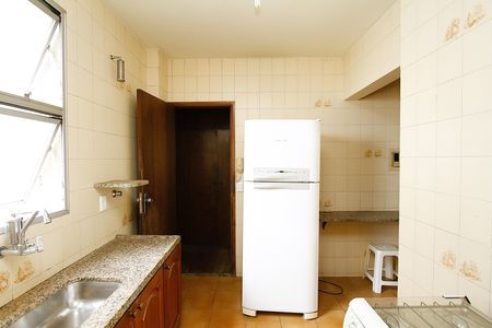 Apartamento à venda com 82m², 2 quartos e 1 vagaCozinha