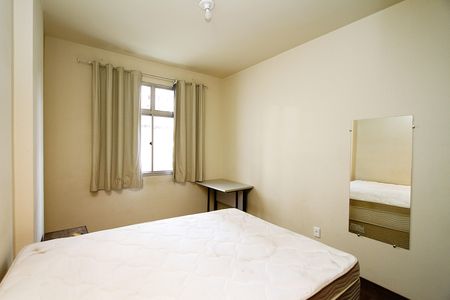 Apartamento à venda com 82m², 2 quartos e 1 vagaQuarto 2