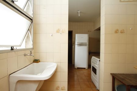 Apartamento à venda com 82m², 2 quartos e 1 vagaÁrea de Serviço