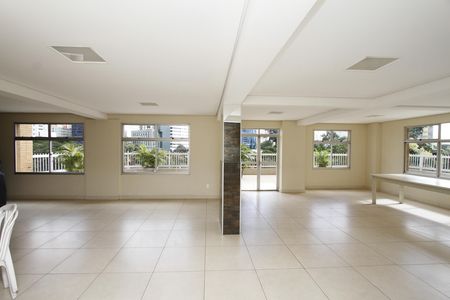 Apartamento à venda com 82m², 2 quartos e 1 vagaÁrea comum - Salão de festas