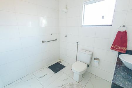 Casa à venda com 220m², 2 quartos e 5 vagasbanheiro