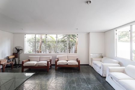 Apartamento para alugar com 80m², 2 quartos e 1 vagaÁrea comum - Salão de festas