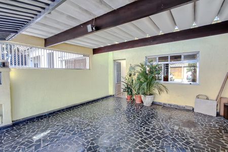 Garagem de casa para alugar com 2 quartos, 162m² em Vila Monumento, São Paulo